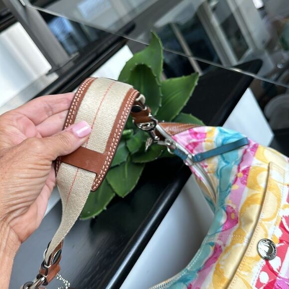 Coach Multicolor Signature Hobo Bag - Picture 8 of 11